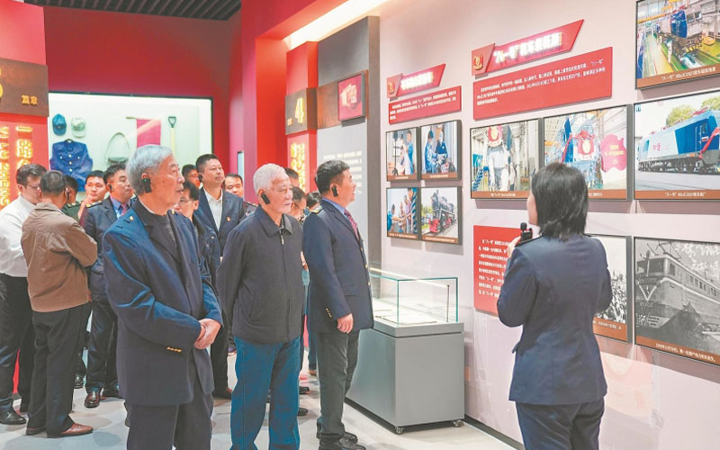 中國鐵路上海局合肥機務段“八一號”機車陳列室開館